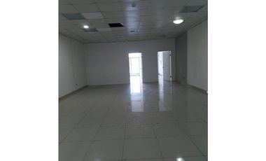 ALQUILER DE LOCAL COMERCIAL EXCELENTE UBICACION 100MTS CERCA AL METRO