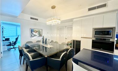 YACHT CLUB / AVENIDA BALBOA / VENTA