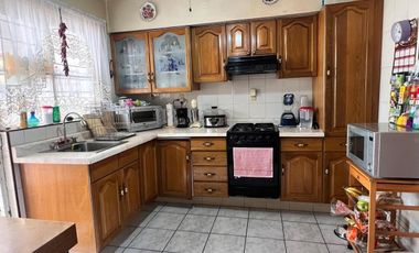 Se Vende Casa en Lomas Providencia
