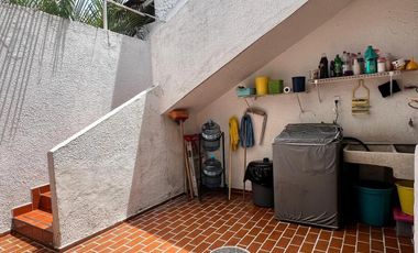Se Vende Casa en Lomas Providencia