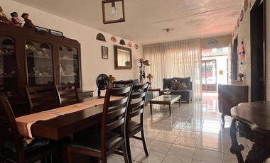 Se Vende Casa en Lomas Providencia