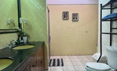 Se Vende Casa en Lomas Providencia