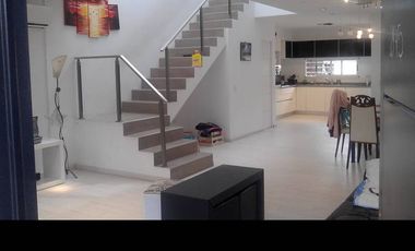 Casa en venta en Villa Luzuriaga
