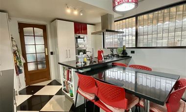 Casa en Venta en Presidente Riesco / Gerónimo De Alderete
