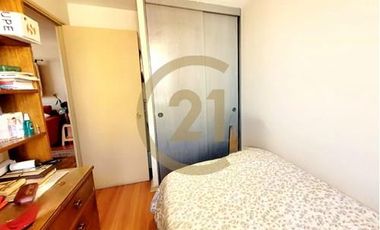 VENTA DEPTO 2DORM, MONEDA, METRO ULA, APTO DISCAP.