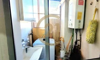 VENTA DEPTO 2DORM, MONEDA, METRO ULA, APTO DISCAP.