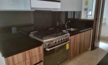 DEPARTAMENTO EN VENTA CON PATIO, CERCA DE LA HERRADURA