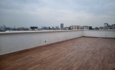 DEPARTAMENTO EN VENTA CON PATIO, CERCA DE LA HERRADURA