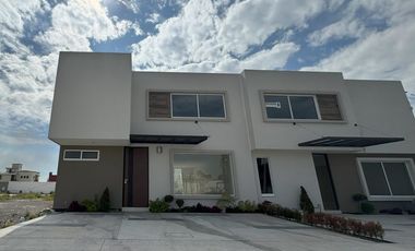 Casa nueva venta por Ave Tecnologico y las Torres