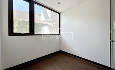 Departamento en Venta en LUMINOSO Y AMPLIO DEPARTAMENTO EN VITACURA