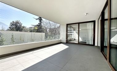 Departamento en Venta en LUMINOSO Y AMPLIO DEPARTAMENTO EN VITACURA