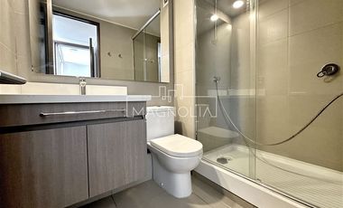 Departamento en Venta en LUMINOSO Y AMPLIO DEPARTAMENTO EN VITACURA