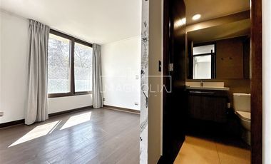 Departamento en Venta en LUMINOSO Y AMPLIO DEPARTAMENTO EN VITACURA