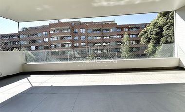 Departamento en Venta en LUMINOSO Y AMPLIO DEPARTAMENTO EN VITACURA