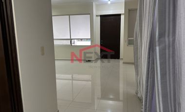 SE VENDE CASA EN LOS REALES