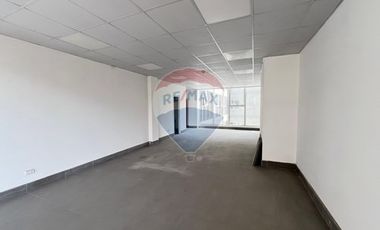 ARRIENDO DE OFICINA