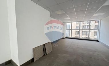 ARRIENDO DE OFICINA