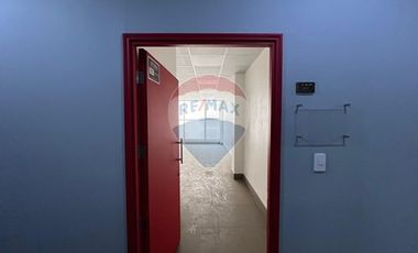 ARRIENDO DE OFICINA