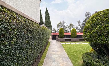 Casa en venta con vista al hoyo 4 del Campo de Golf en Chiluca
