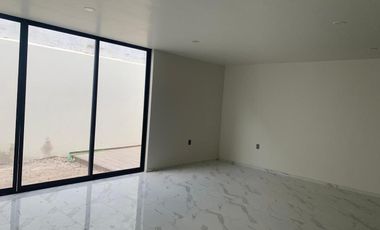Casa en Venta en Valle Imperial - Coto Maya 125