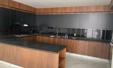 Casa en Venta en Valle Imperial - Coto Maya 125