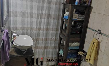 Casa en  venta, 7 ambientes - Luis Guillón, Esteban Echeverria