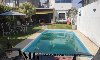 Casa en  venta, 7 ambientes - Luis Guillón, Esteban Echeverria