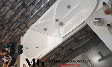 Casa en  venta, 7 ambientes - Luis Guillón, Esteban Echeverria