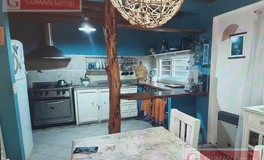 Casa en  con pileta en Ingeniero Maschwitz muy buen acceso