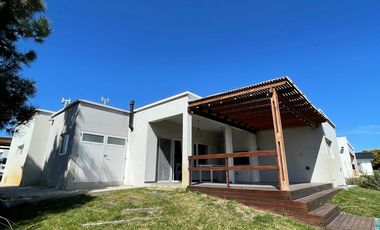 Venta| Casa| 5 Ambientes| Costa Esmeralda| Barrio Deportivo I
