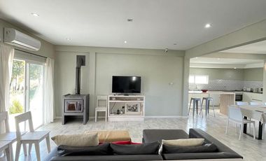 Venta| Casa| 5 Ambientes| Costa Esmeralda| Barrio Deportivo I