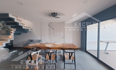 VENTA DE CASA EN LOMAS DE LAS AMERICAS SUR