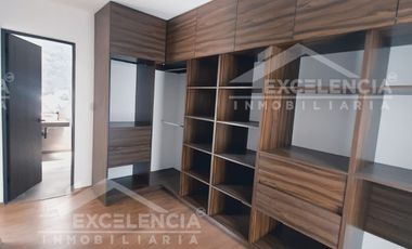 VENTA DE CASA EN LOMAS DE LAS AMERICAS SUR