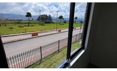 CAJICA, Molino, 75 M2, Sol de mañana, encortinado