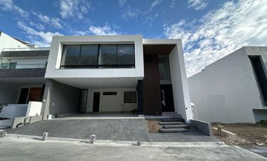 CASA EN VENTA FINCAS II VALLE PONIENTE