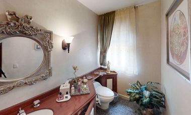 Casa en venta en Lomas de Reforma en Condominio