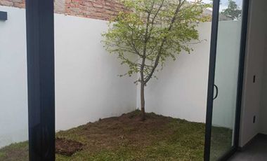 Se Vende Casa en Condominio Zona San Isidro