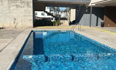 Se Vende Casa en Condominio Zona San Isidro