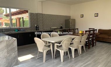 CASA EN RENTA EN TEQUISQUIAPAN  AMUEBLADA EN GRANJAS RESIDENCIALES. Adri