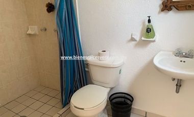 CASA EN RENTA EN TEQUISQUIAPAN  AMUEBLADA EN GRANJAS RESIDENCIALES. Adri