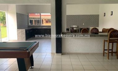 CASA EN RENTA EN TEQUISQUIAPAN  AMUEBLADA EN GRANJAS RESIDENCIALES. Adri