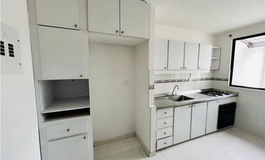 SE ALQUILA HERMOSO APARTAMENTO EN EL BARRIO LA FLORA- CALI