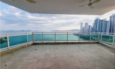 APARTAMENTO EN PH BAHA PACFICA 445 M2 4 RECAMARAS