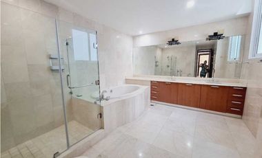 APARTAMENTO EN PH BAHA PACFICA 445 M2 4 RECAMARAS