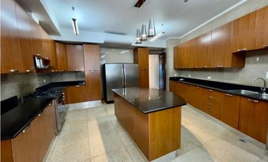 APARTAMENTO EN PH BAHA PACFICA 445 M2 4 RECAMARAS
