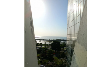 OFICINA / AVE BALBOBA / TORRE BAC / 60M2 / TIPO LOFT / AMOBLADO / AIRE
