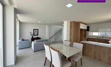 Casa terminada, por estrenar dentro de Urbanización, Sur de Manta.