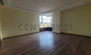 Alquiler Departamento con Vista al Río en Urb. Tenis Club, Samborondón