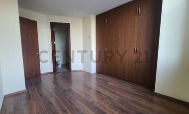 Alquiler Departamento con Vista al Río en Urb. Tenis Club, Samborondón