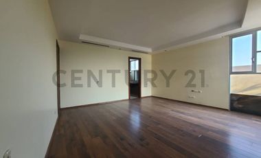 Alquiler Departamento con Vista al Río en Urb. Tenis Club, Samborondón